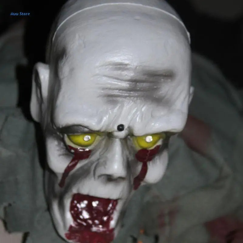 Décoration d'Halloween Zombie Rampant à Yeux Lumineux