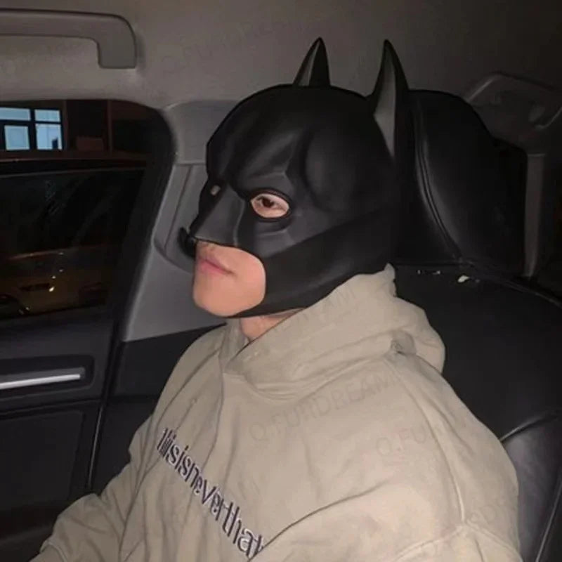 Masque Batman Réaliste en PVC Noir pour Adulte