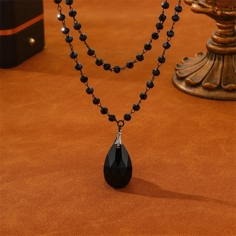 Collier Gothique Noir Mat Chauve-Souris et Goutte