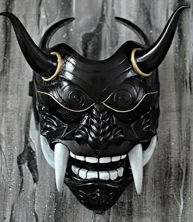 Masque Hannya Rouge Vieilli aux Cornes Noires
