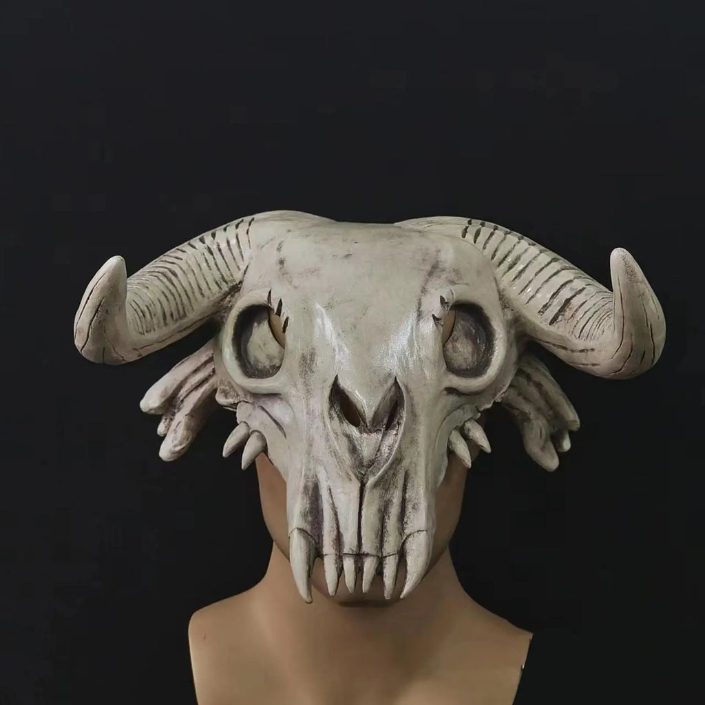 Masque Crâne Chamanique avec Cornes Géantes
