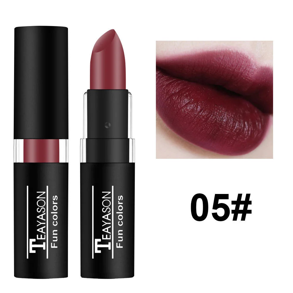 Rouge à Lèvres Noir Mat Intense