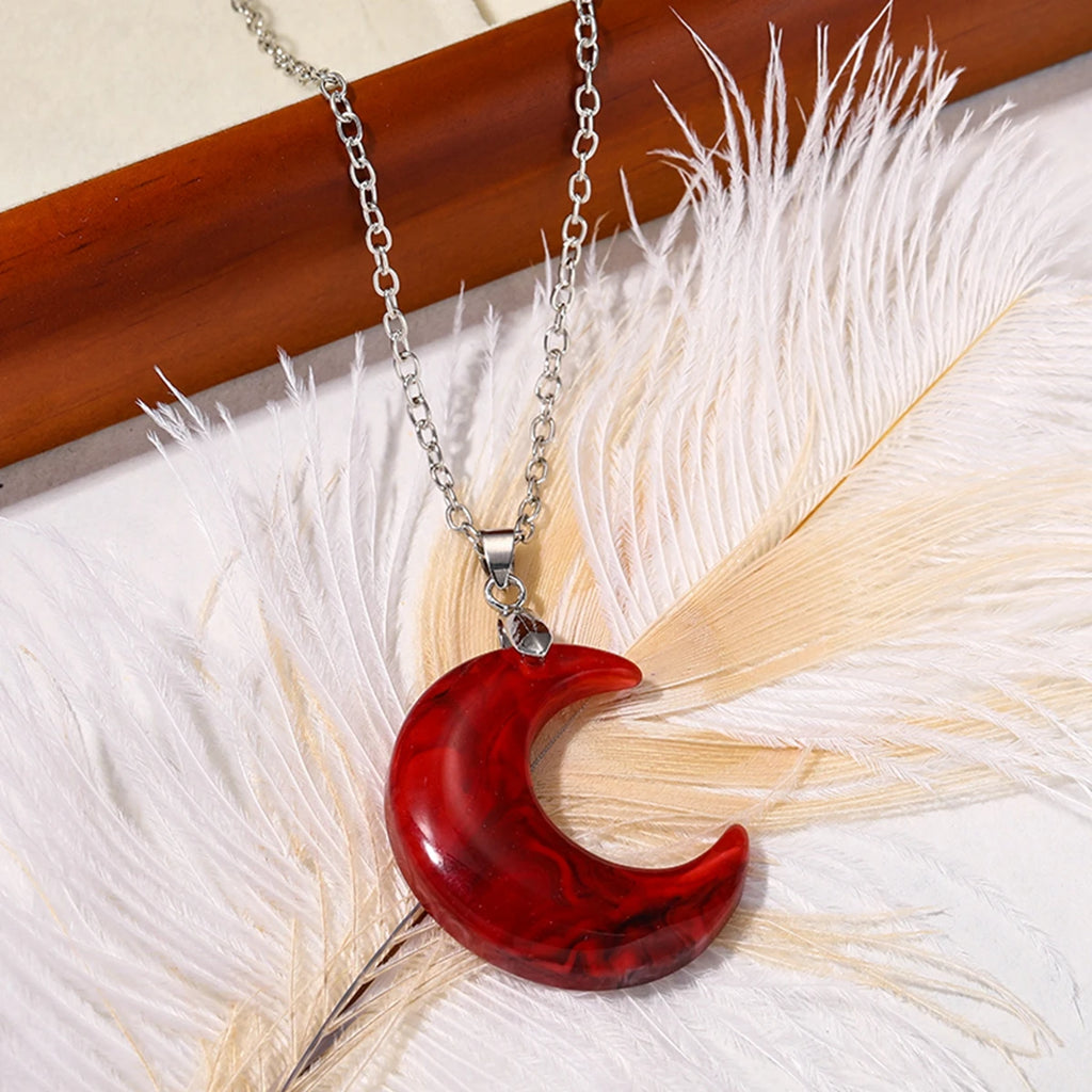 Ras-de-Cou en Velours Noir à Pendentif Gothique Rouge