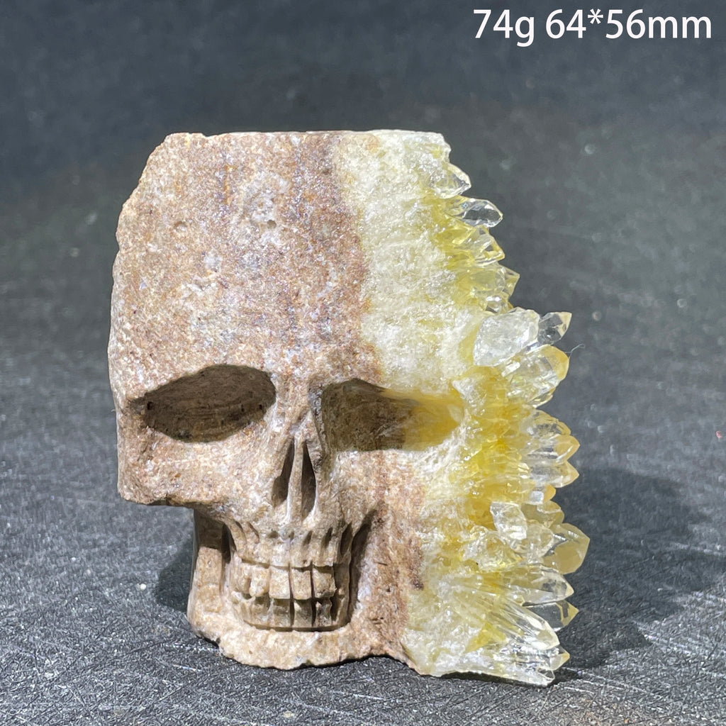 Crâne en Quartz Sculpté et Brut à Cristaux