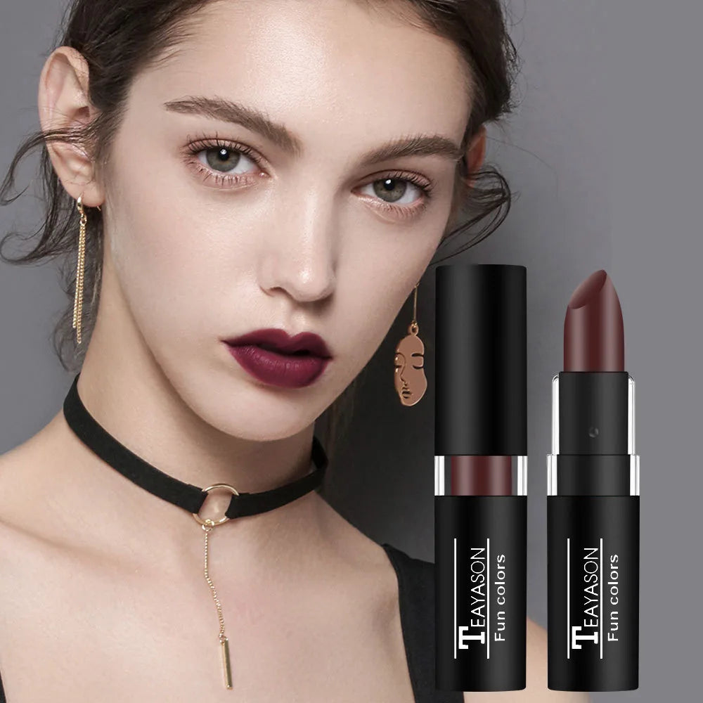 Rouge à Lèvres Noir Mat Intense