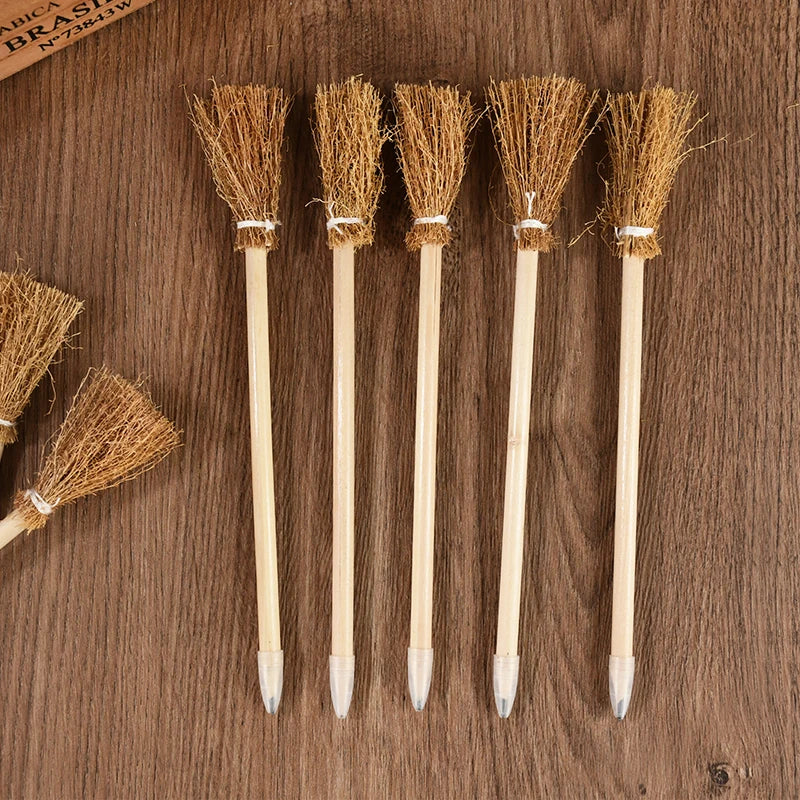 Stylo Balle en Bois Balai de Sorcière