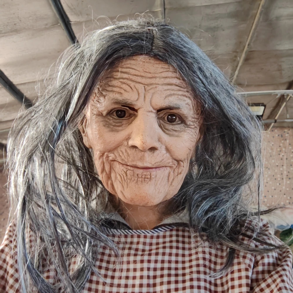 Masque de Vieille Femme Réaliste à Cheveux Gris