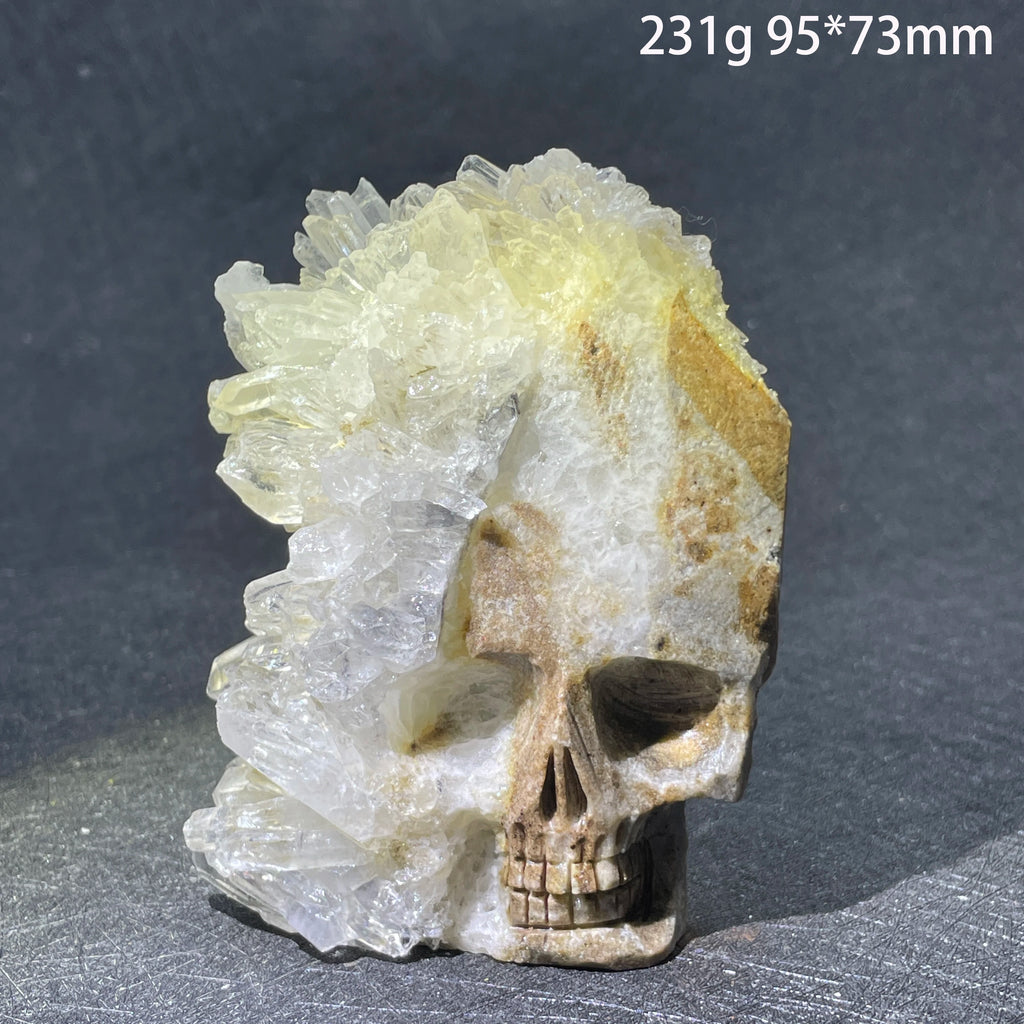 Crâne en Quartz Sculpté et Brut à Cristaux