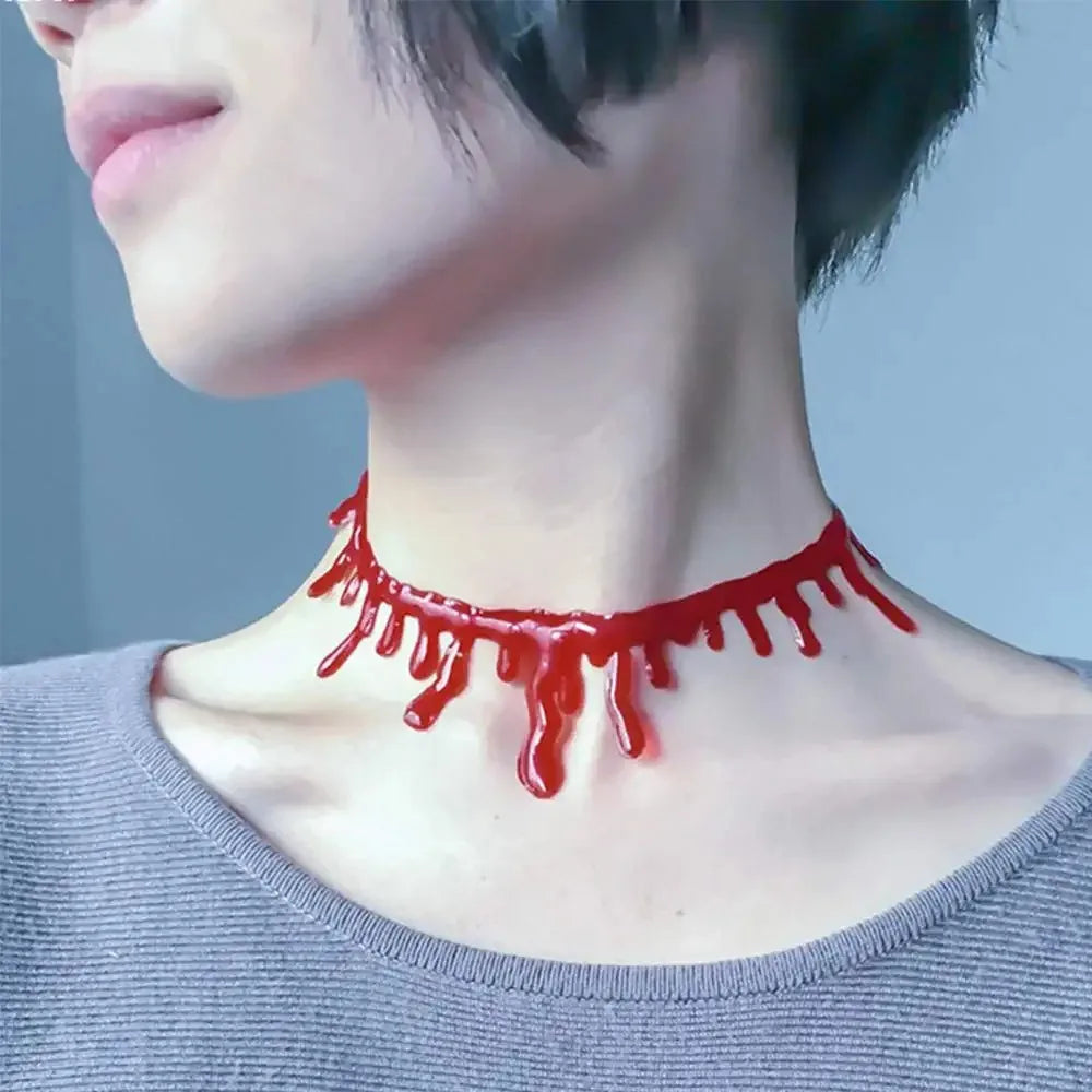 Collier Ras de Cou Rouge Effet Goutte de Sang