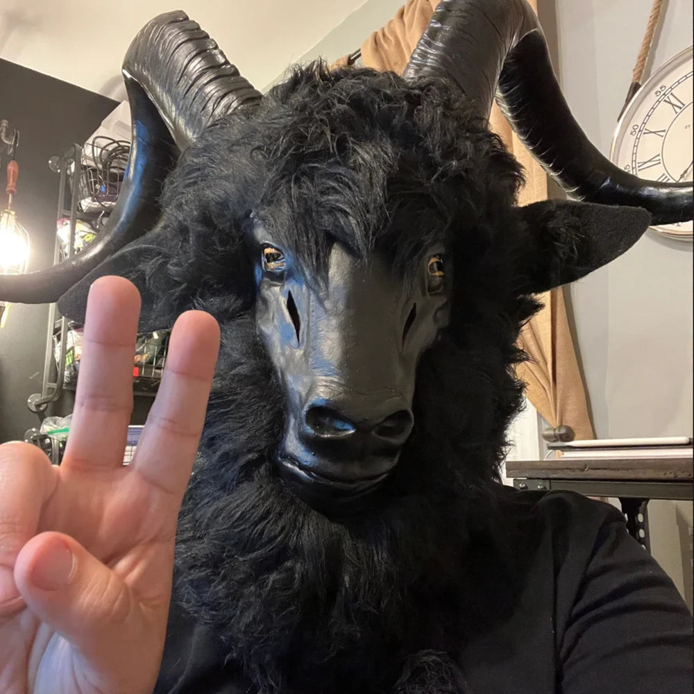 Masque de Bouc Noir en Fausse Fourrure à Cornes