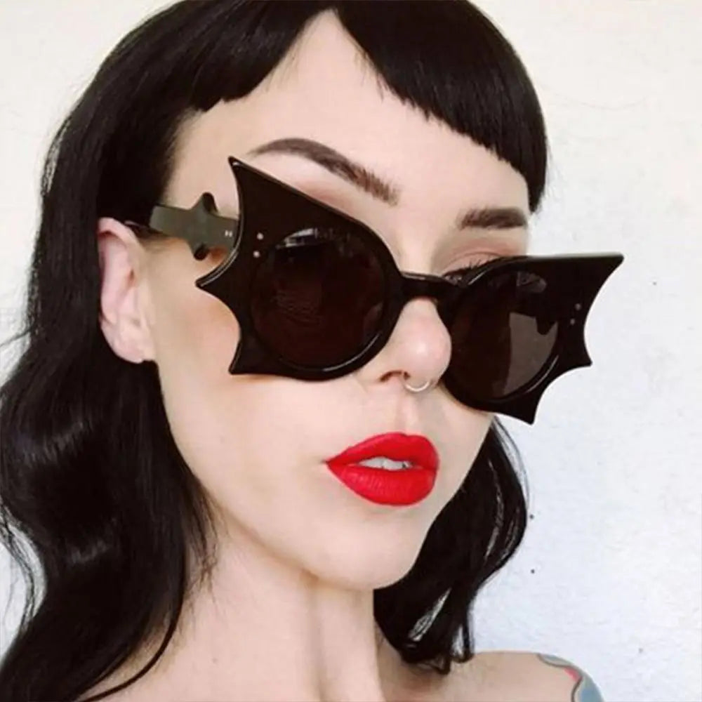 Lunettes de Soleil à Ailes de Chauve-Souris Noires Gothiques