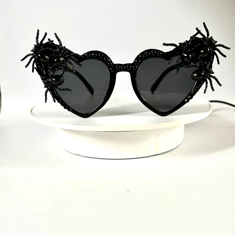 Lunettes de Soleil Gothique Cœur Noir à Araignées