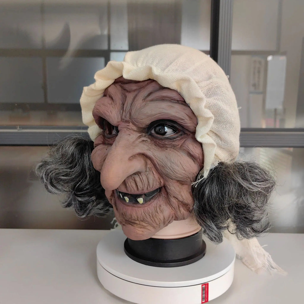 Masque de Vieille Sorcière Souriante à Chaperon