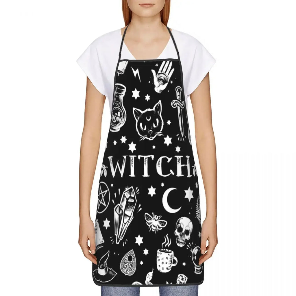 Tablier Noir à Motifs Mystiques et Texte WITCH