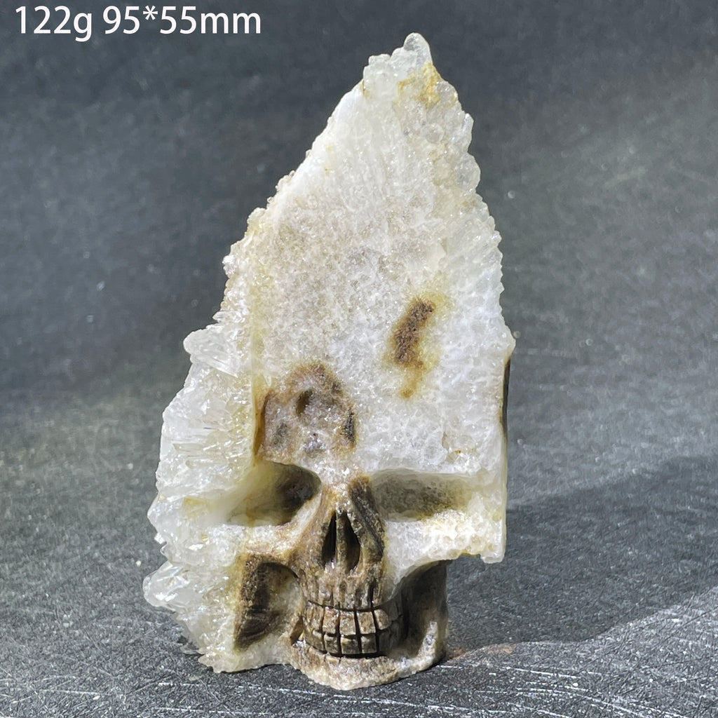 Crâne en Quartz Sculpté et Brut à Cristaux