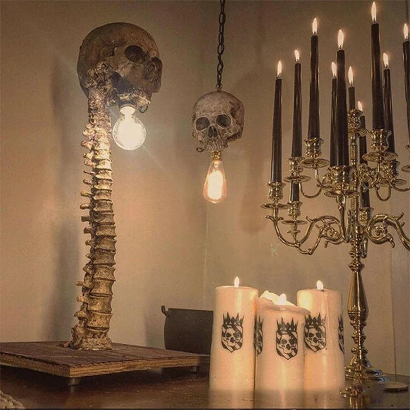 Lampe de Table Crâne et Colonne Vertébrale Vieillie