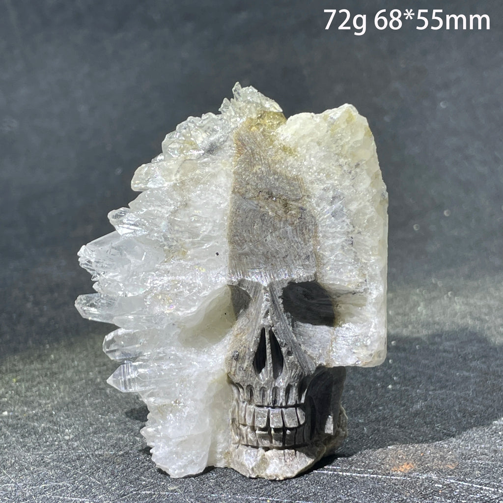 Crâne en Quartz Sculpté et Brut à Cristaux