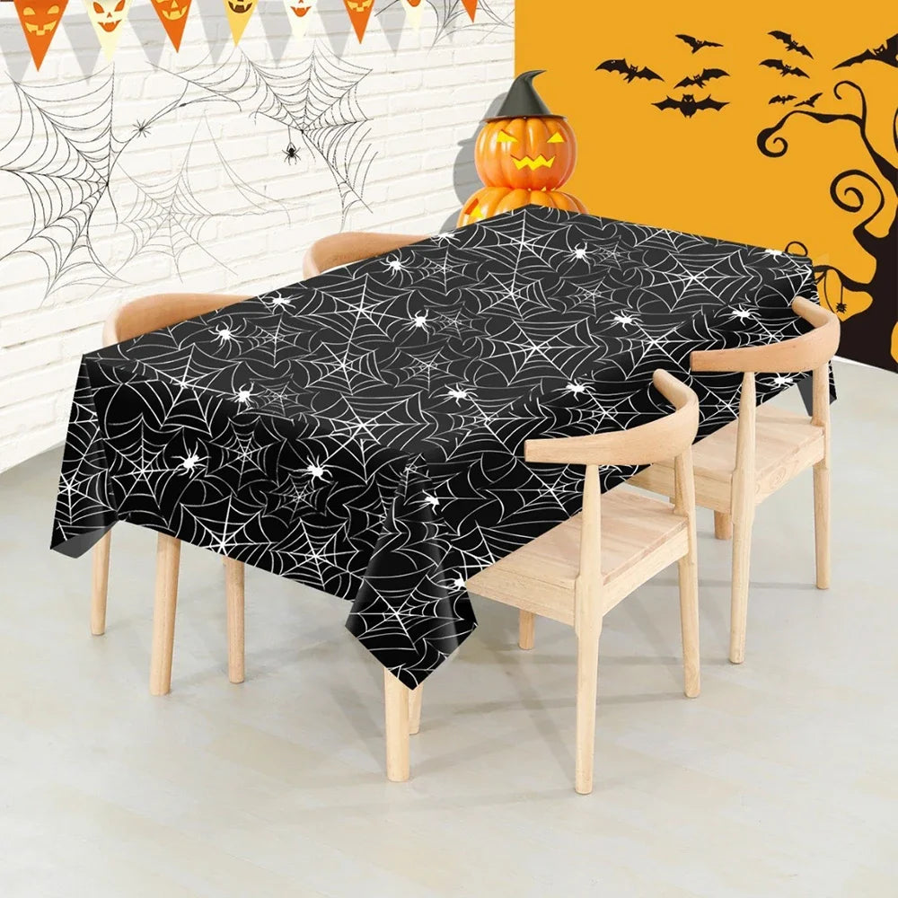 Nappe d'Halloween Noire à Toiles d'Araignée et Araignées